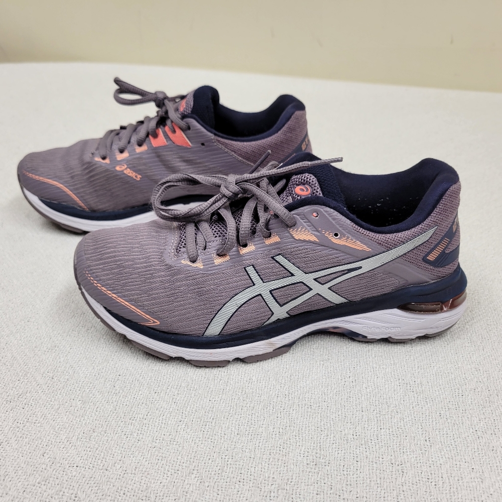 Women's Asics Gt 2000 Running Shoes